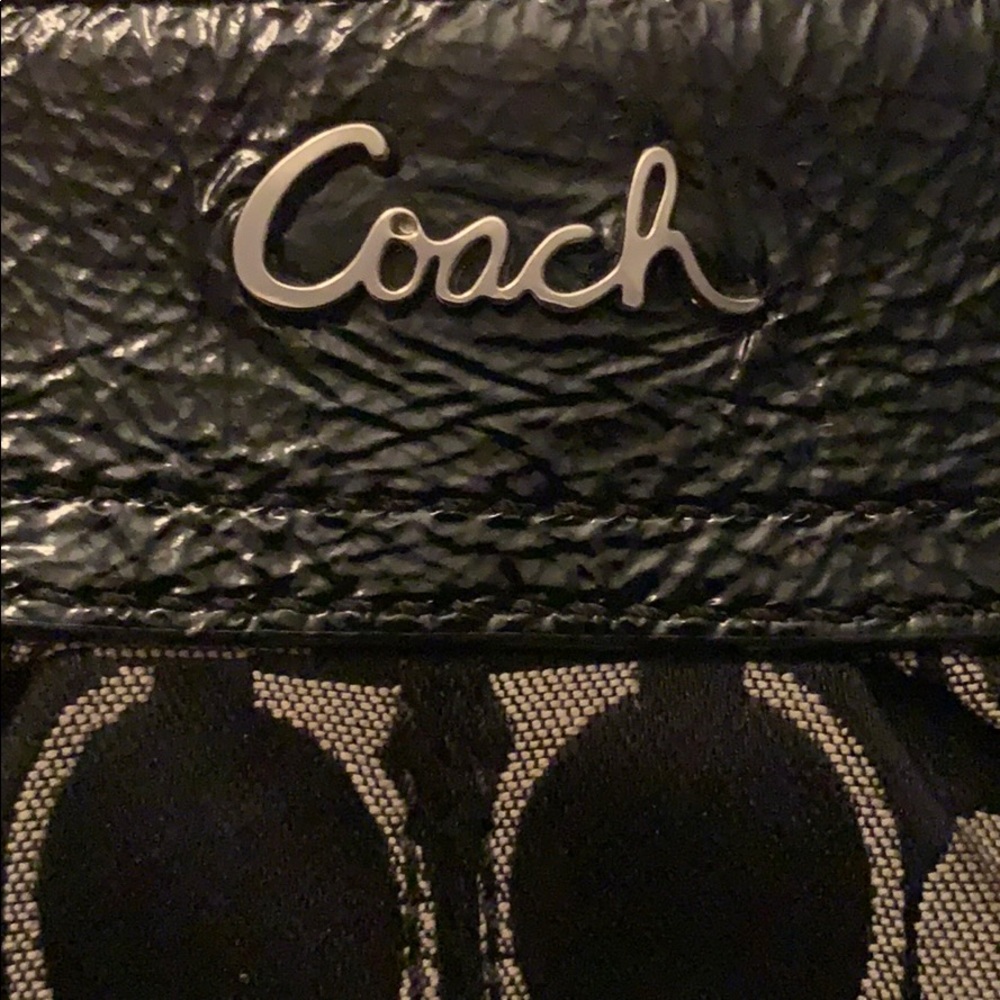 Coach clutch